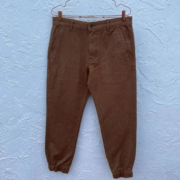 Levis Mens Original Jogger Pants Cinnamon Sz 32x30 - Picture 1 of 16